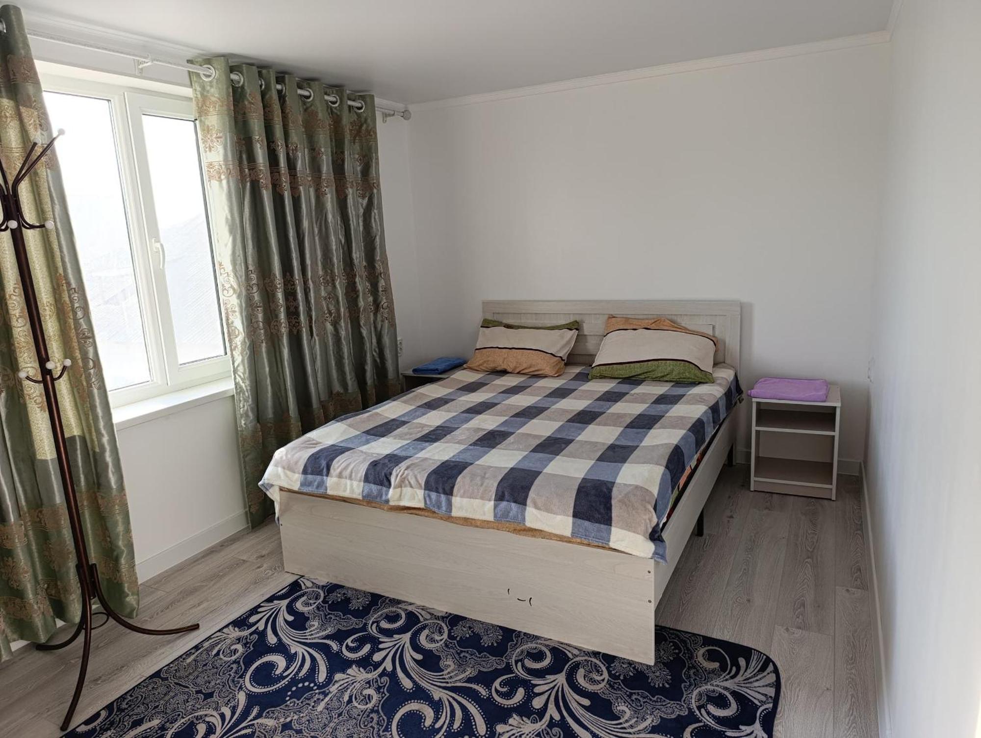 Center Guesthouse Kochkor Екстериор снимка